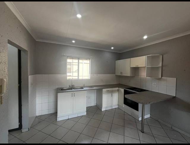 1 BEDROOM PROPERTY TO RENT IN KENLEAF